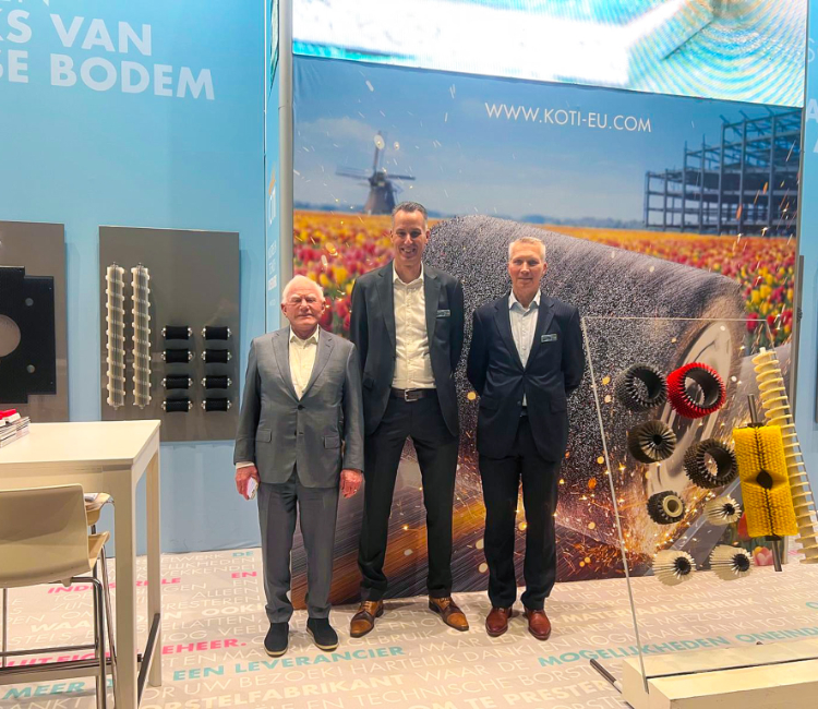 TechniShow 1